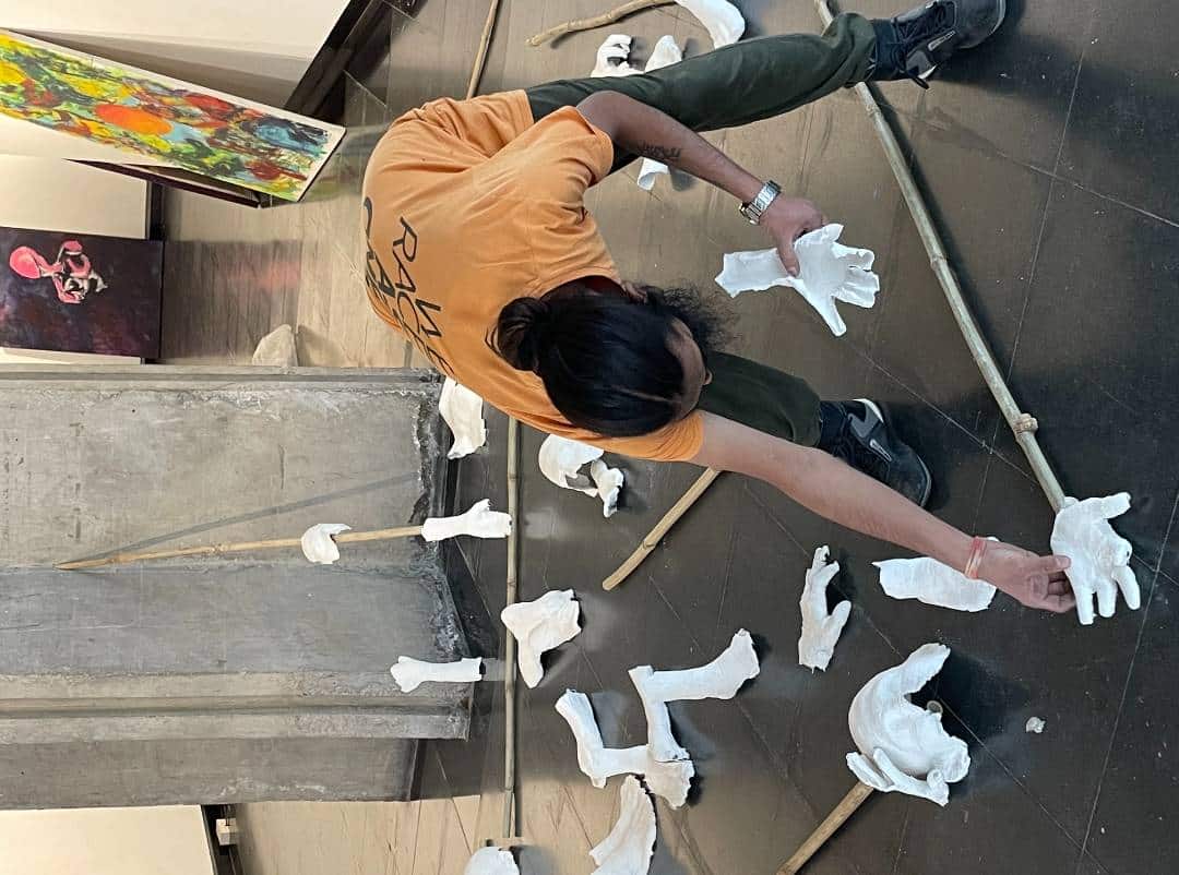 Lost in shapes, found in feelings