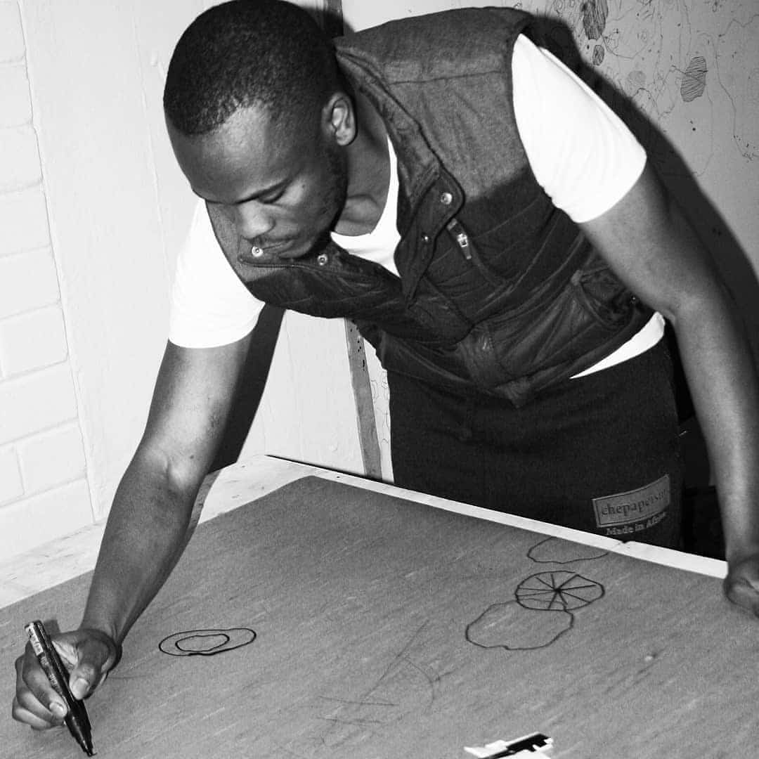 My work reflects the continuous cycle of capturing and reshaping memories and thoughts.