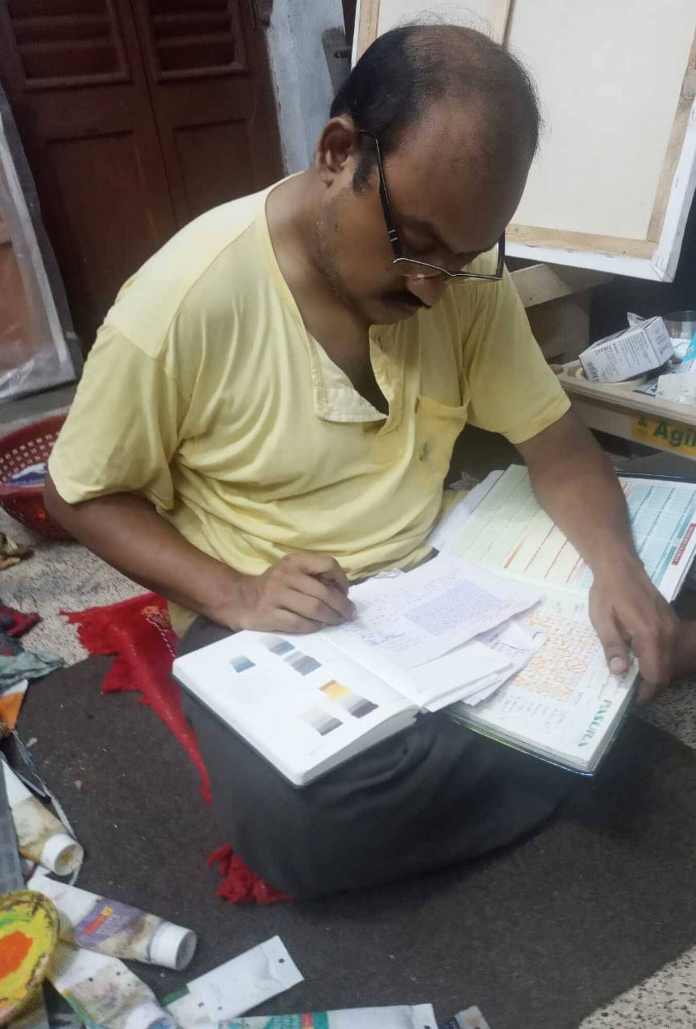 Working on preliminary layouts before final execution on canvas